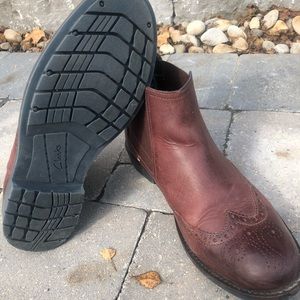 Clark’s detailed men’s Chelsea boot